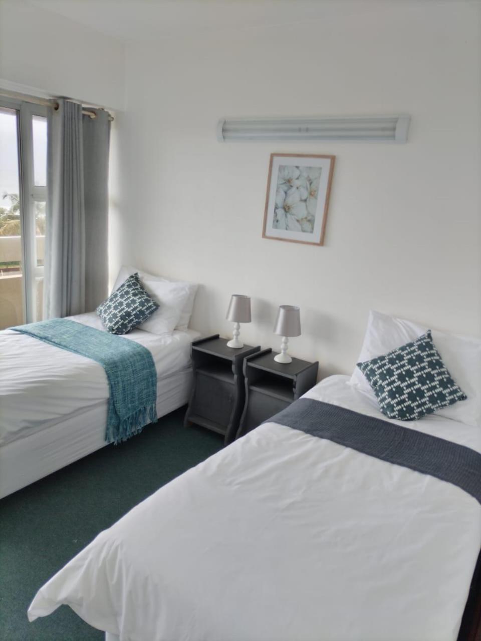 Stella Maris Deluxe Amanzimtoti